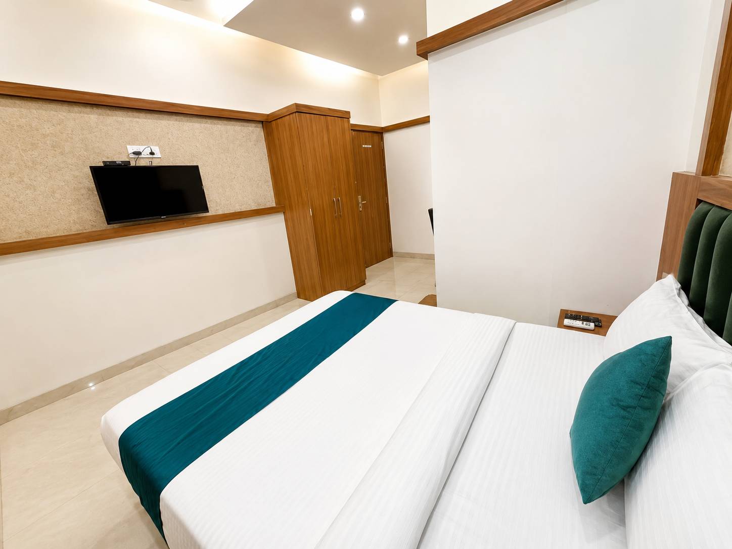 Deluxe Double Room with king-size bed at Hotel Downtown BKC